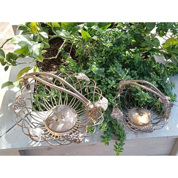 Pair Metal Grapes and Leaves Godinger Silver Plate Bridal Baskets Fruit Baskets - Picture 14 of 16